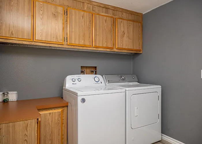 Сasa de vacaciones Near Laughlin Casinos, Mountain Views, Sleeps 6 Bullhead City